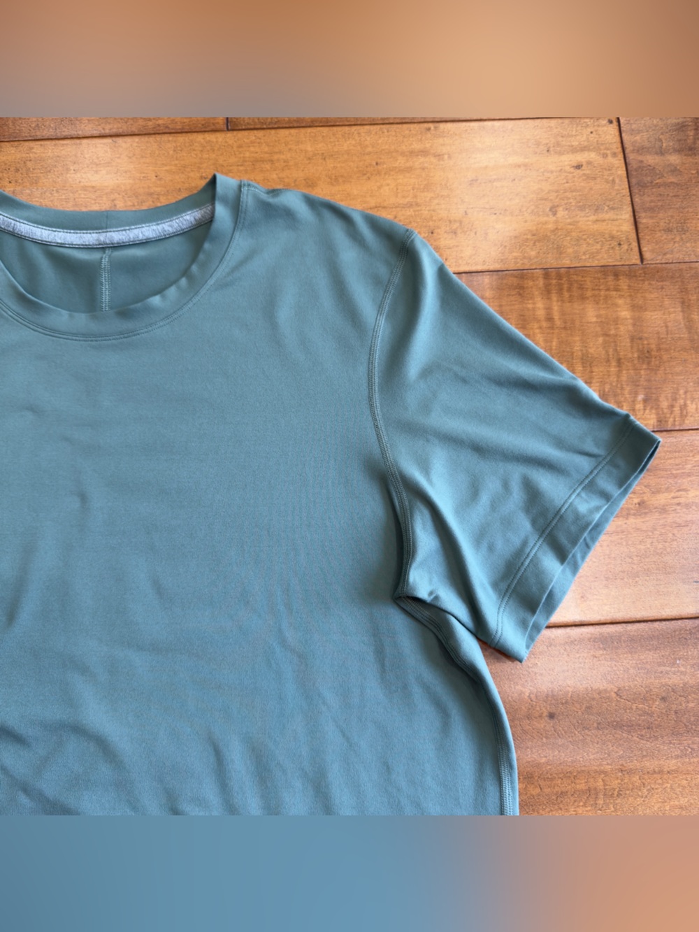 Lululemon Soft Jersey Stretch Performance Short Sleeve Turquoise size L - Picture 3 of 10